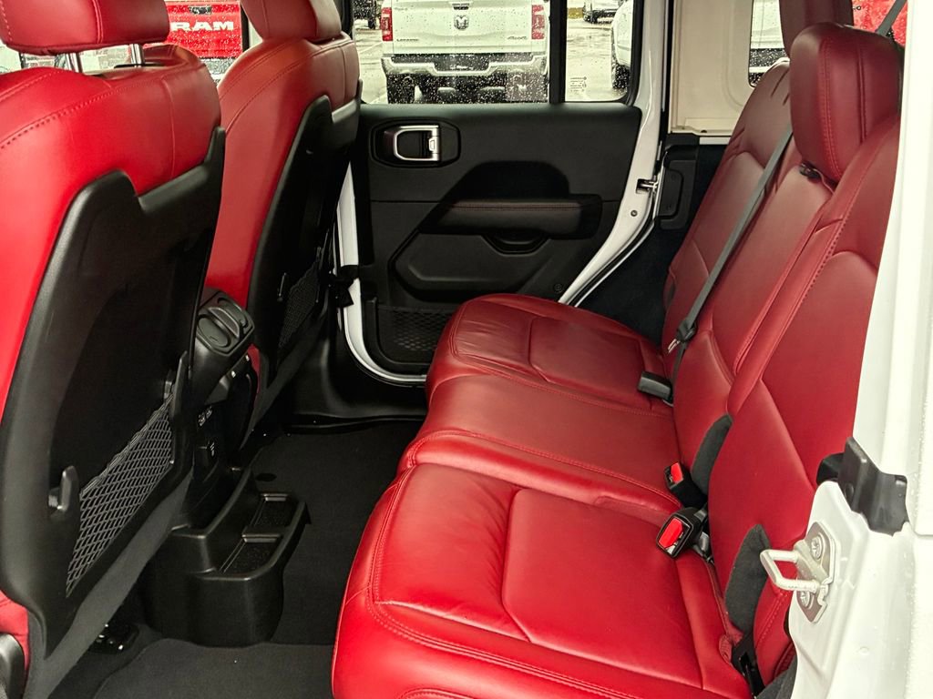 Used 2024 Jeep Wrangler Unlimited Rubicon 392 image 17