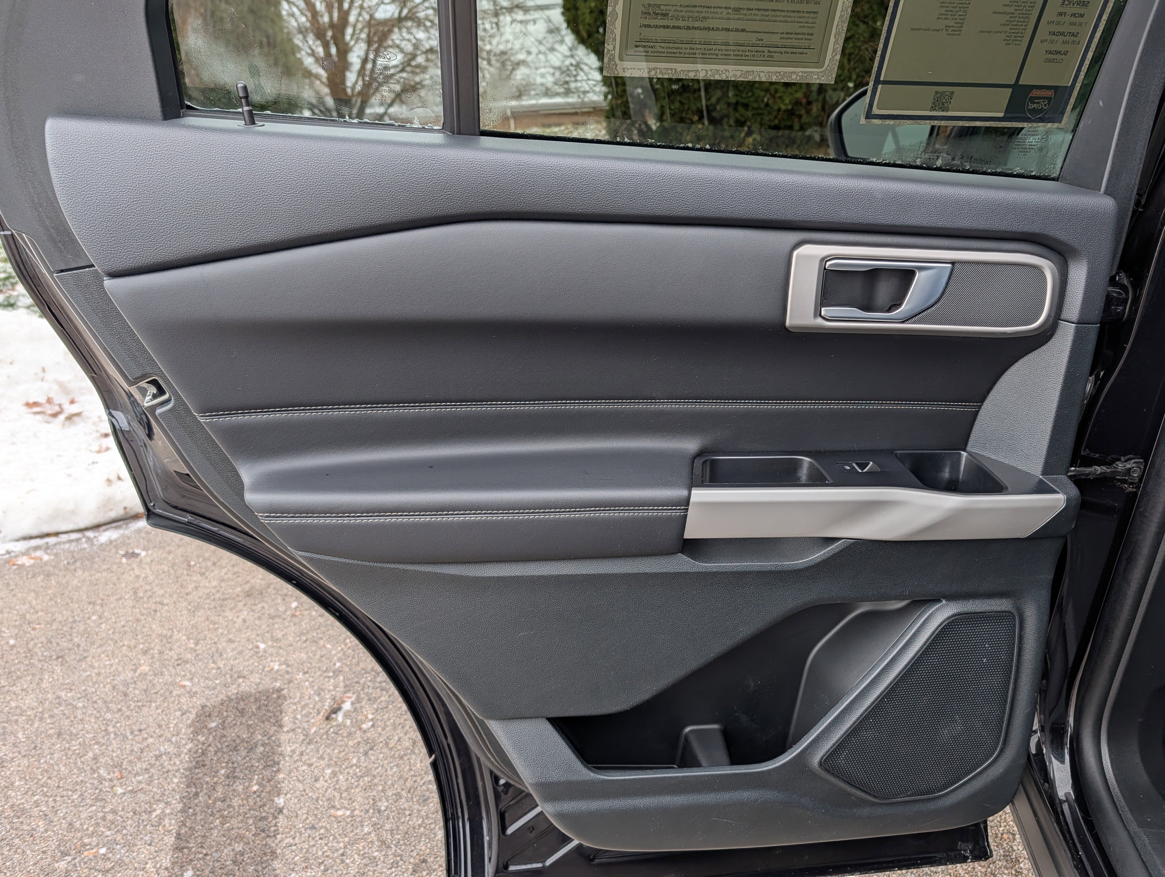 Used 2023 Ford Explorer XLT w/ Equipment Group 202A image 33