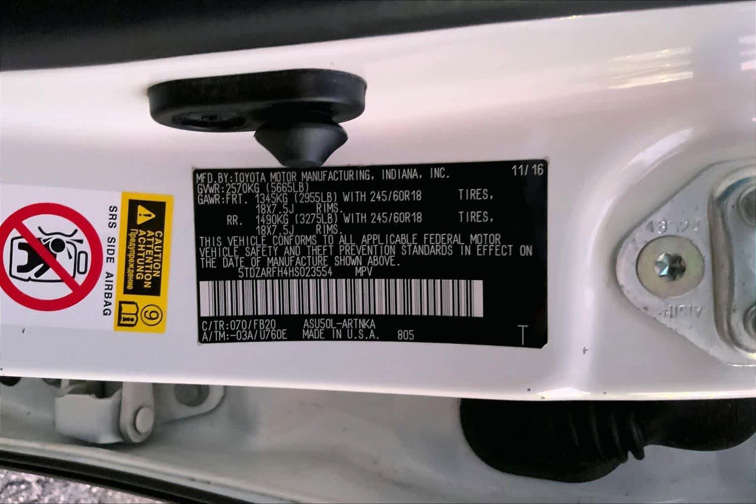 Used 2017 Toyota Highlander LE FWD image 31