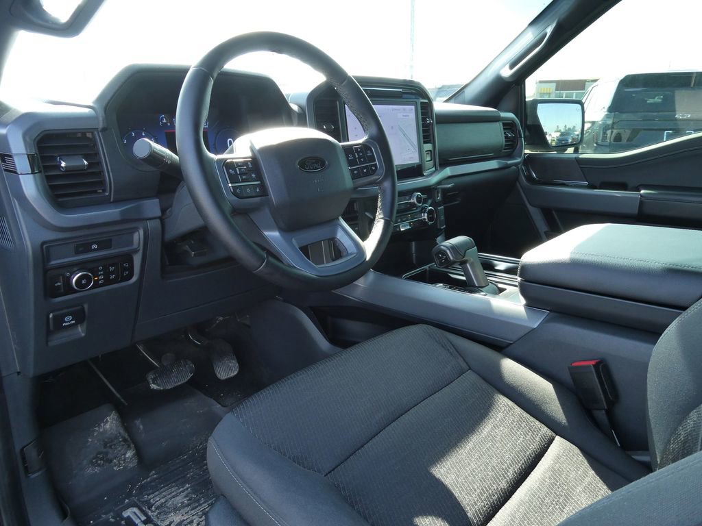 Used 2025 Ford F150 XLT w/ Equipment Group 302A MID AWD/4WD image 22