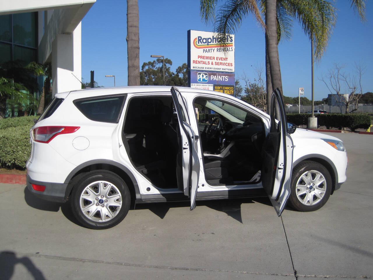 Used 2016 Ford Escape S FWD image 22