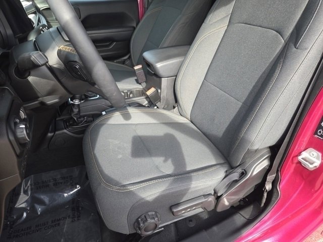 Used 2024 Jeep Wrangler Sport S AWD/4WD image 5