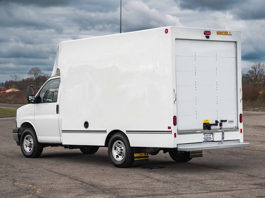 New 2025 Chevrolet Express 3500 w/ Power Convenience Package image 4