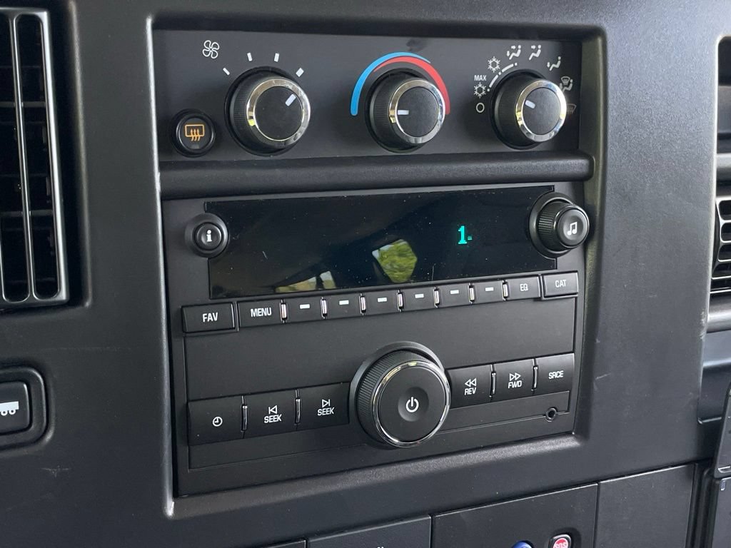 New 2026 Chevrolet Express 3500 LS RWD image 18