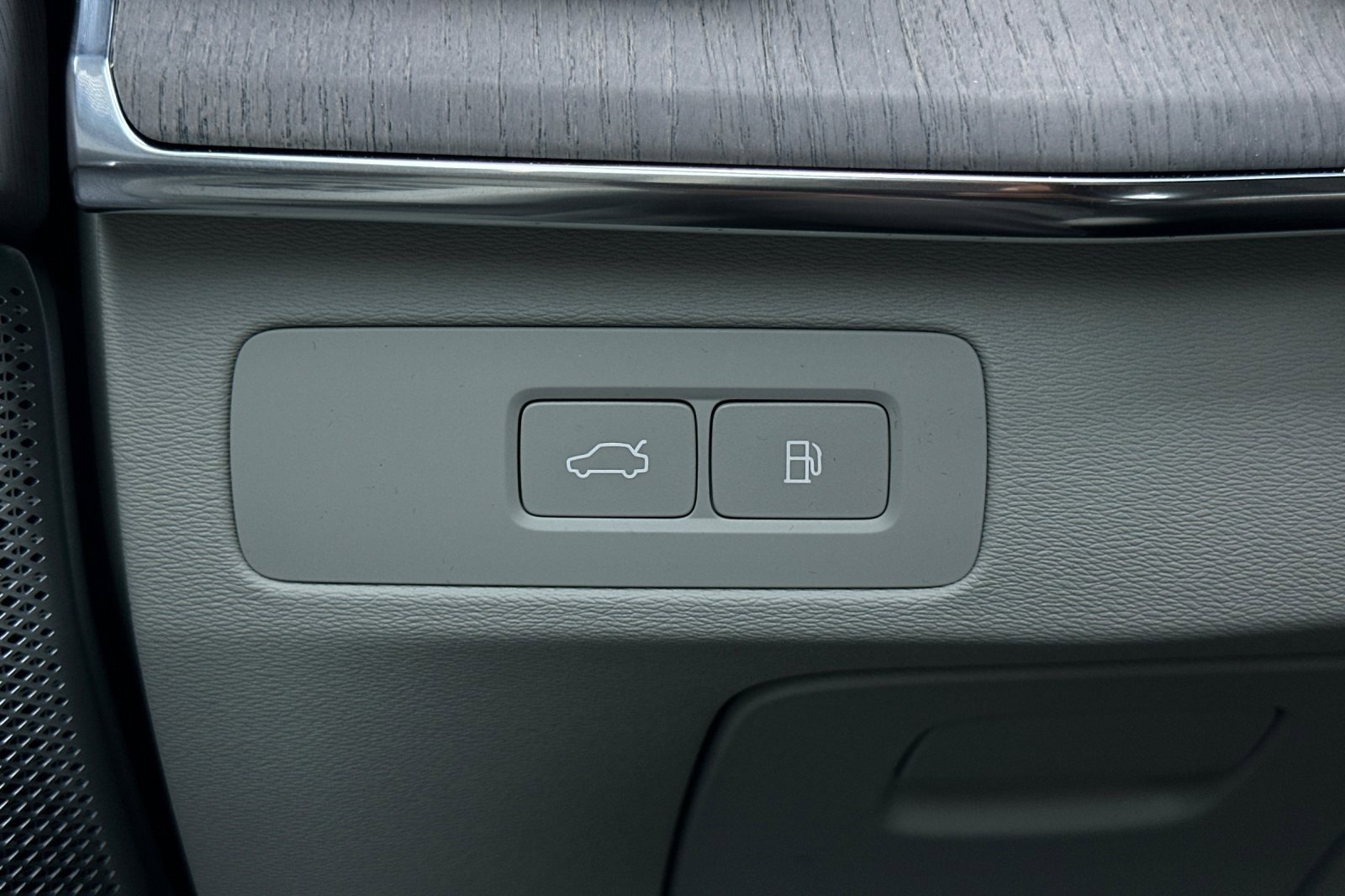 New 2026 Volvo XC90 T8 Ultra w/ Lounge Package image 33