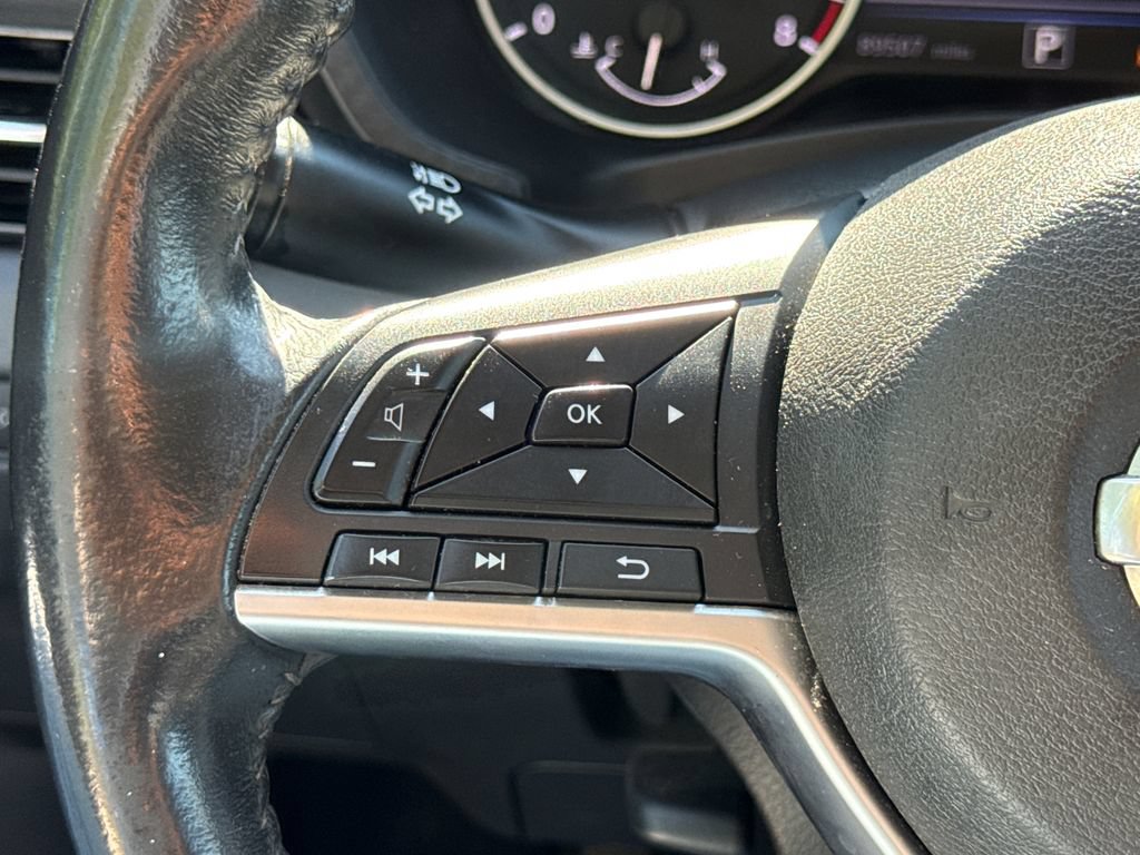 Used 2022 Nissan Sentra SV FWD image 29