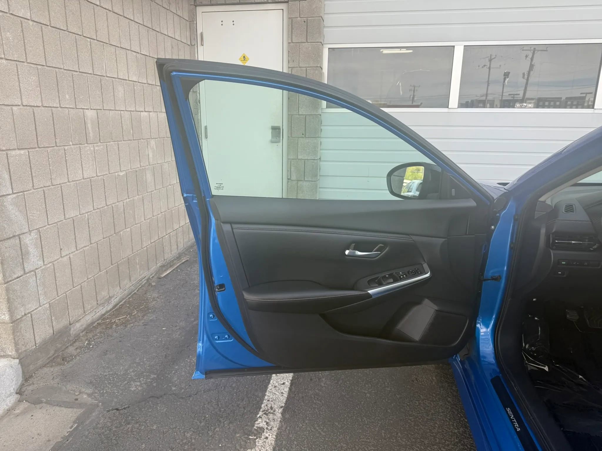 Used 2022 Nissan Sentra SR image 16