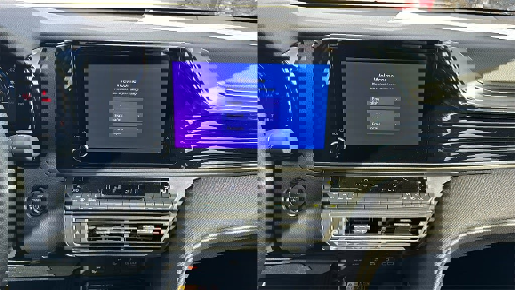 New 2025 Toyota Camry LE image 30