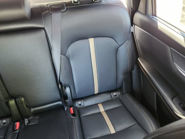 Certified 2025 MAZDA CX-70 Plug-In Hybrid w/ Premium Plus AWD/4WD image 17