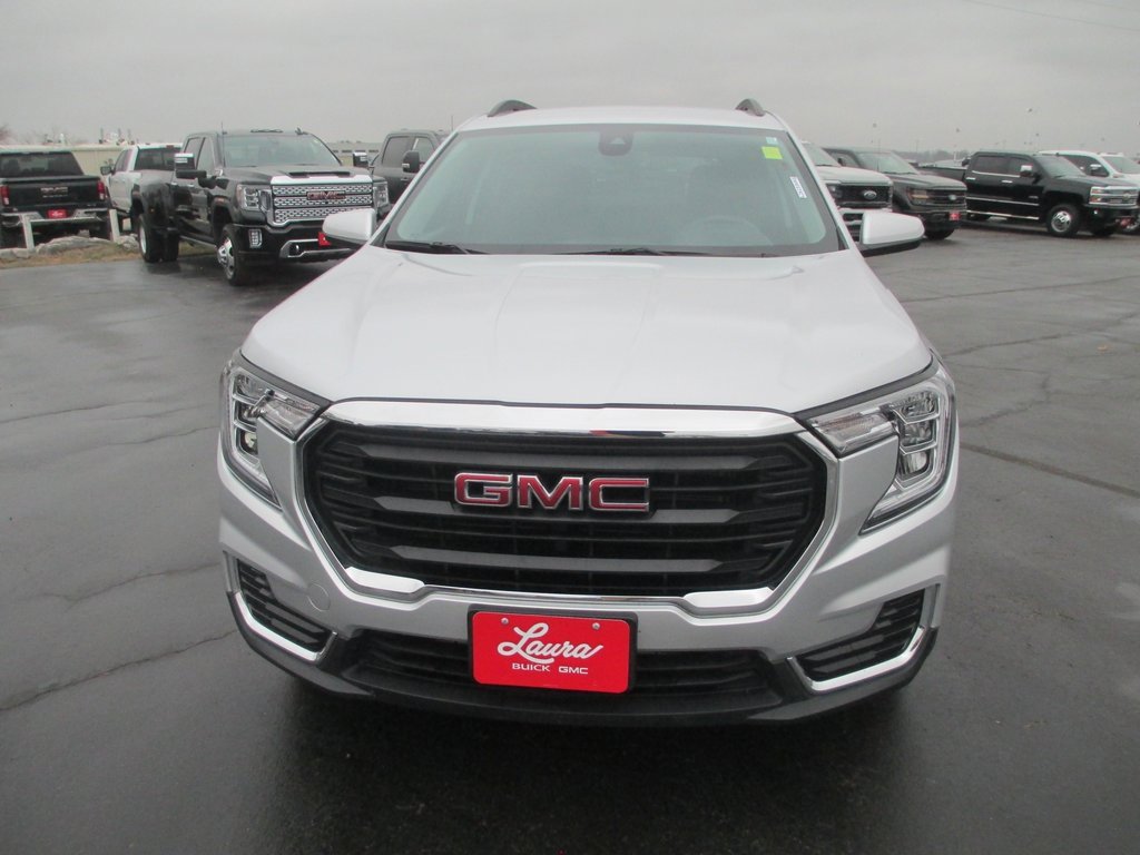 Used 2022 GMC Terrain SLE w/ Driver Convenience Package image 10