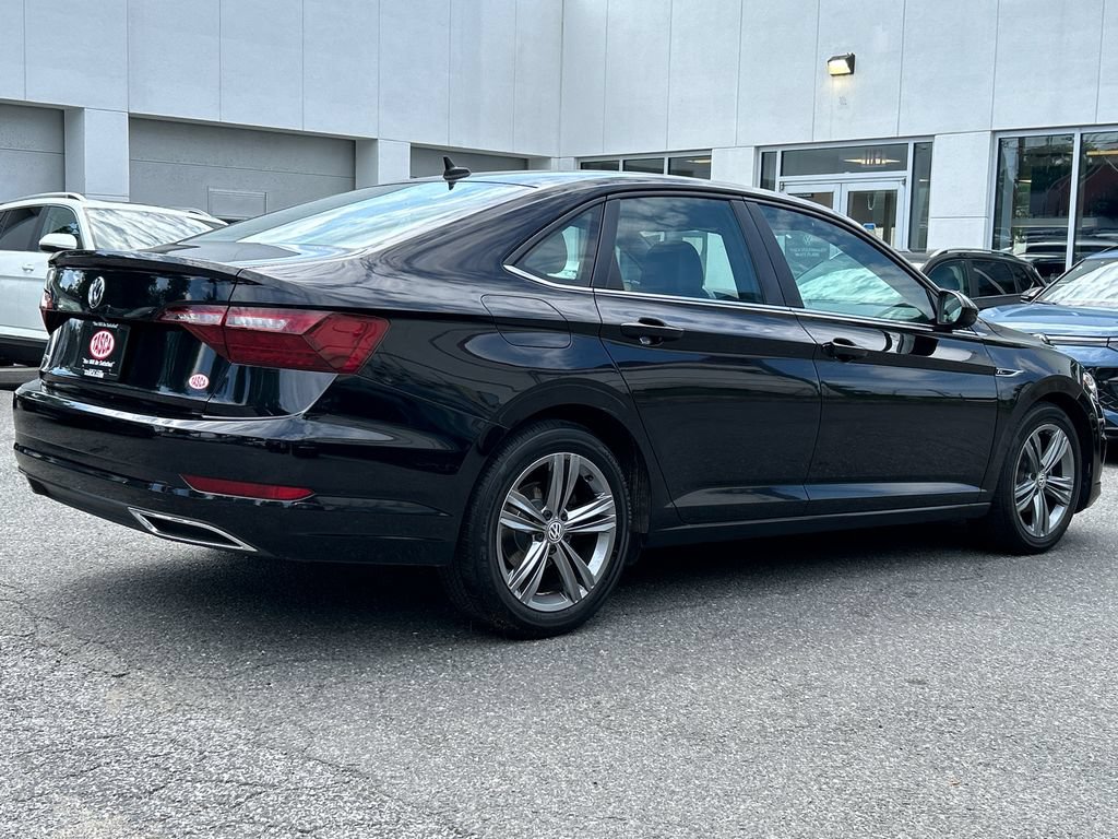 Used 2021 Volkswagen Jetta R-Line FWD image 2