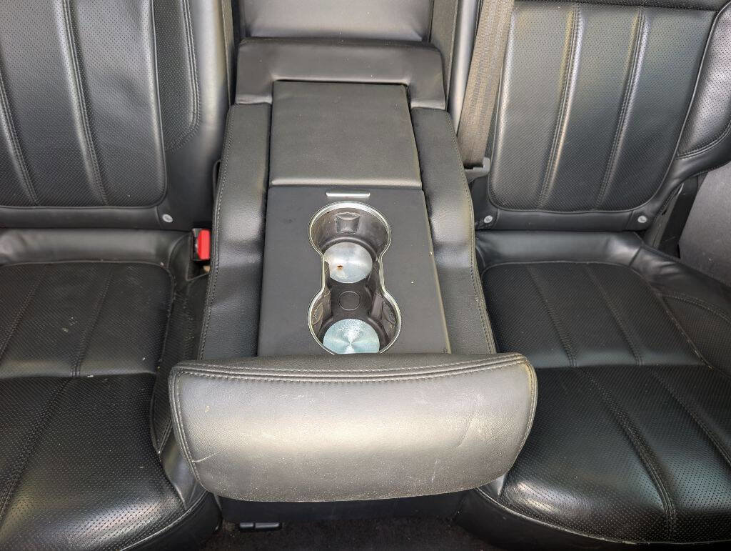 Used 2016 Land Rover Range Rover Sport HSE image 36