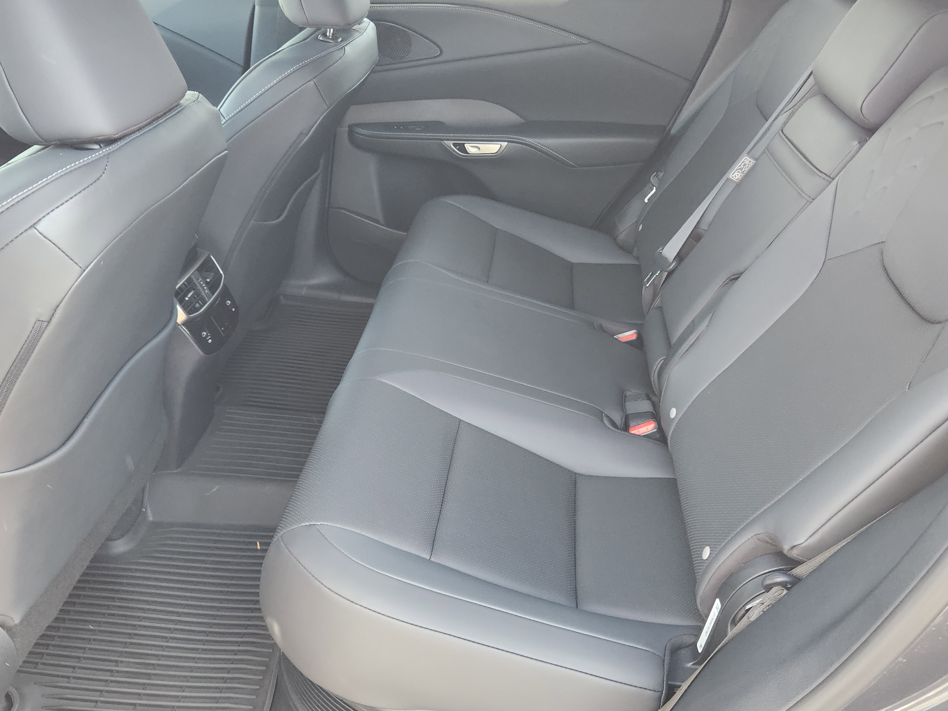 Used 2025 Lexus RX 350h w/ Convenience Package image 15