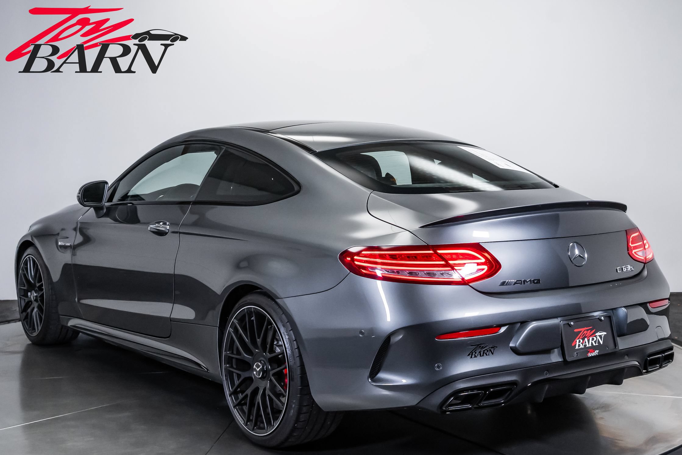 Used 2018 Mercedes-Benz C 63 AMG S image 3