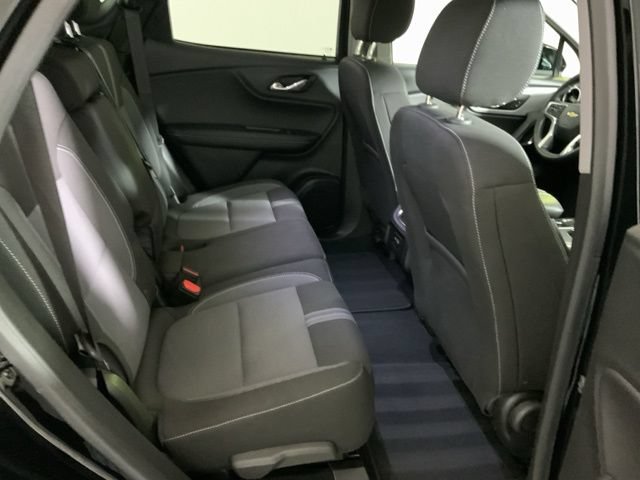 Used 2025 Chevrolet Blazer LT AWD/4WD image 32