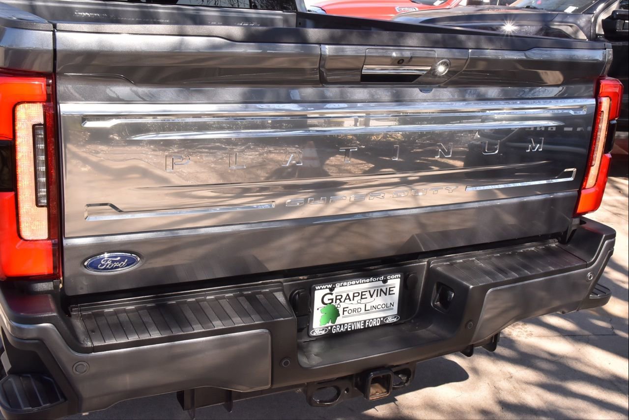 Certified 2024 Ford F250 Platinum w/ FX4 Off-Road Package image 42