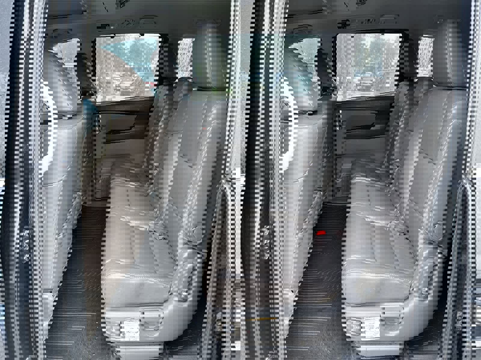Used 2015 Honda Odyssey Touring Elite image 15
