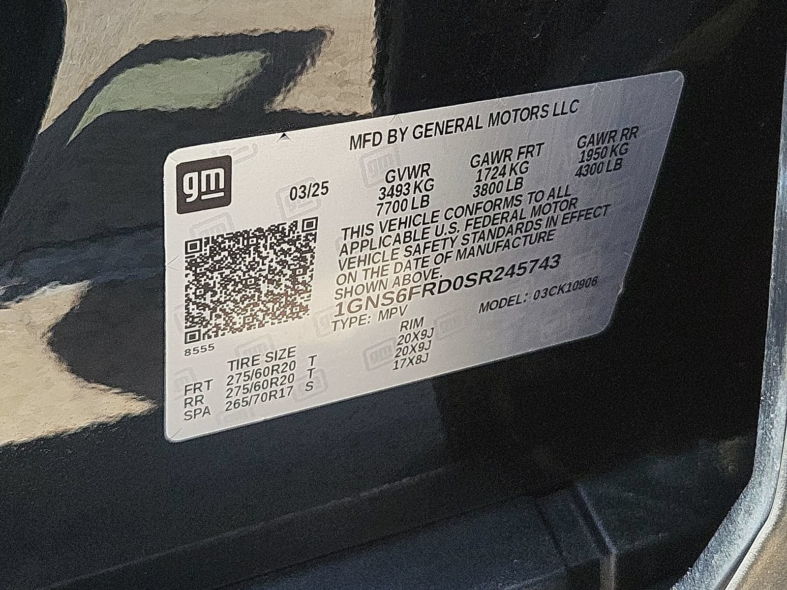 Certified 2025 Chevrolet Suburban Premier AWD/4WD image 33