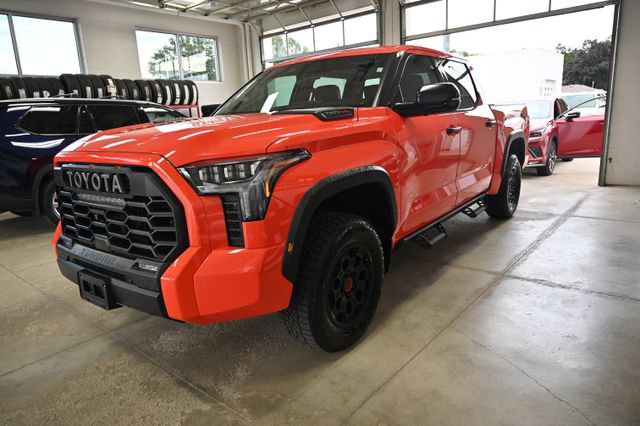 Used 2022 Toyota Tundra TRD Pro AWD/4WD image 9