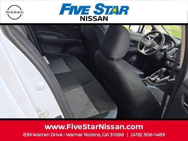 Used 2025 Nissan Versa SV w/ Trunk Package FWD image 14