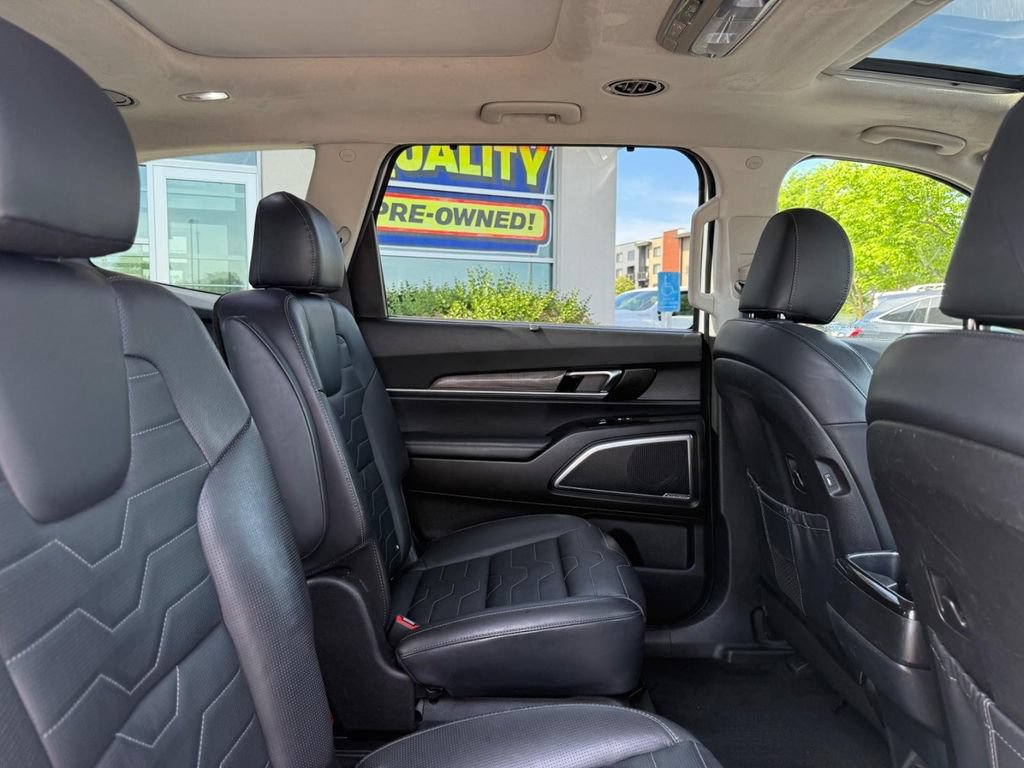 Used 2021 Kia Telluride SX w/ SX Prestige Package AWD/4WD image 10