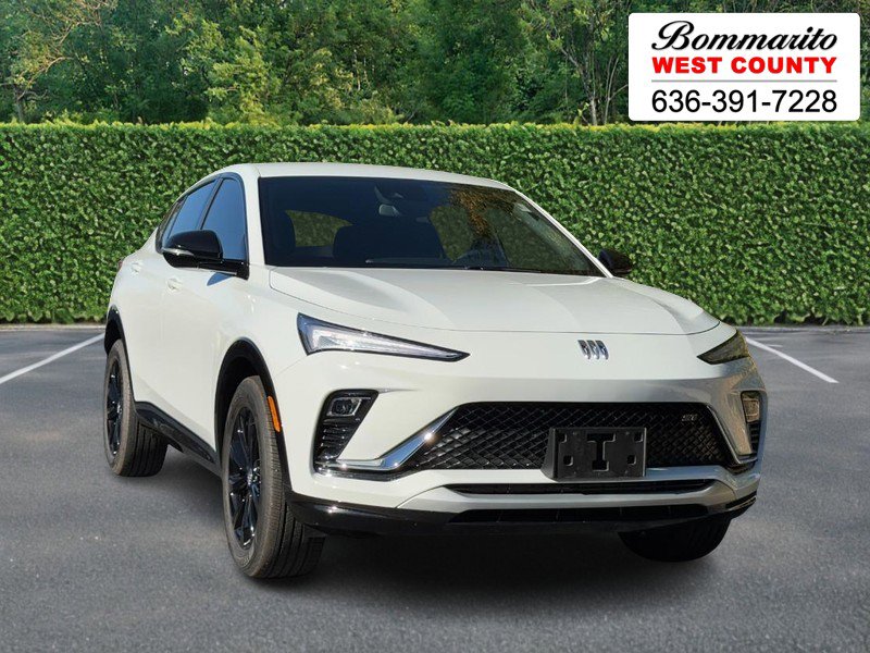 Used 2024 Buick Envista Sport Touring w/ Convenience II Package