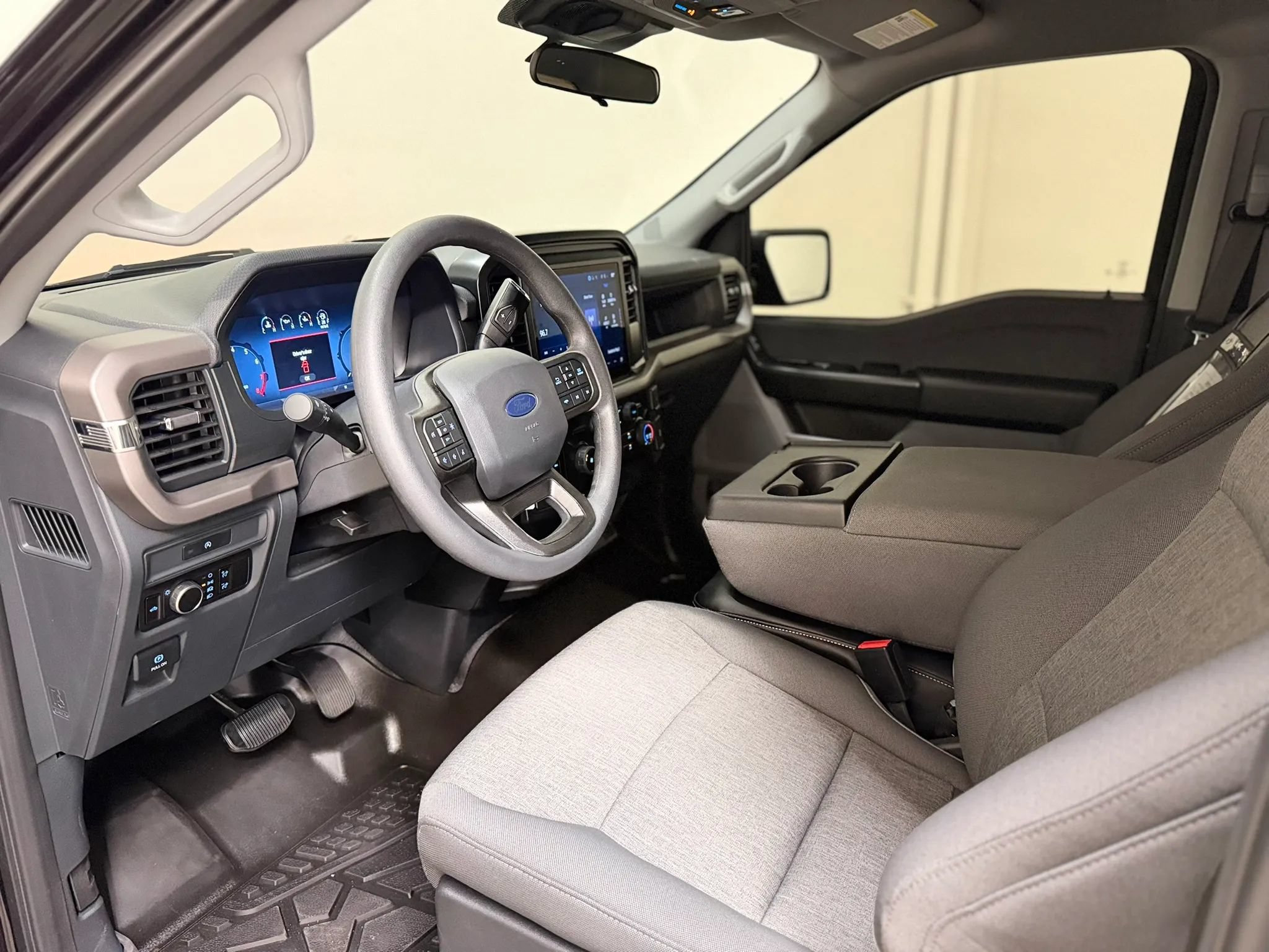 Used 2025 Ford F150 XL AWD/4WD image 14
