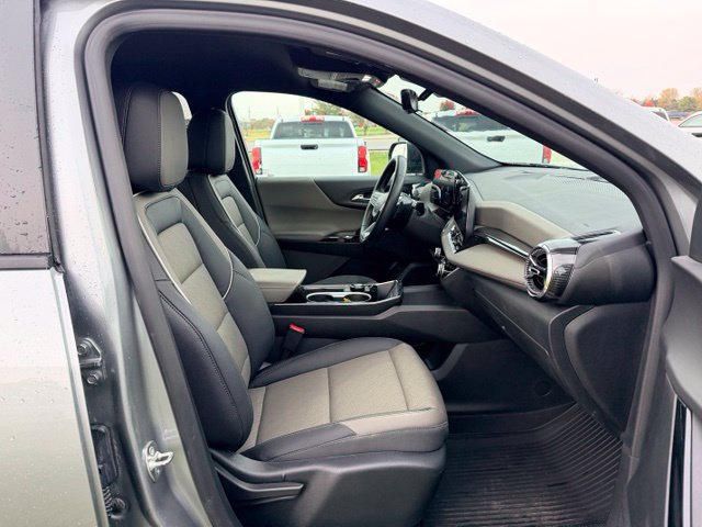 Certified 2026 Chevrolet Equinox LT w/ Convenience Package II AWD/4WD image 11