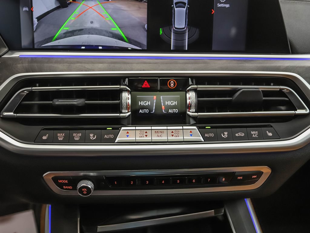 Used 2022 BMW X5 xDrive40i w/ M Sport Package image 19