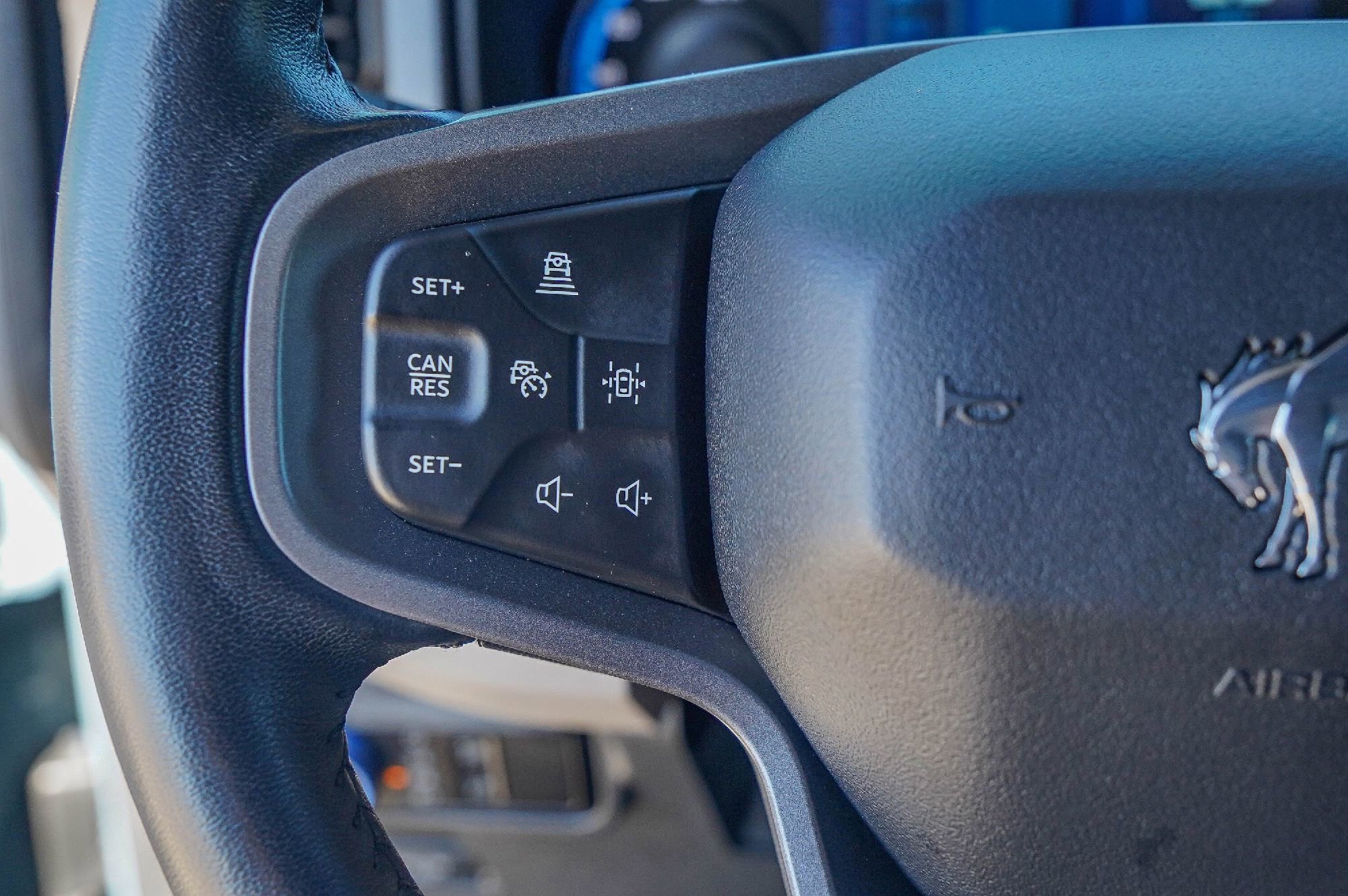 Used 2023 Ford Bronco Wildtrak image 13