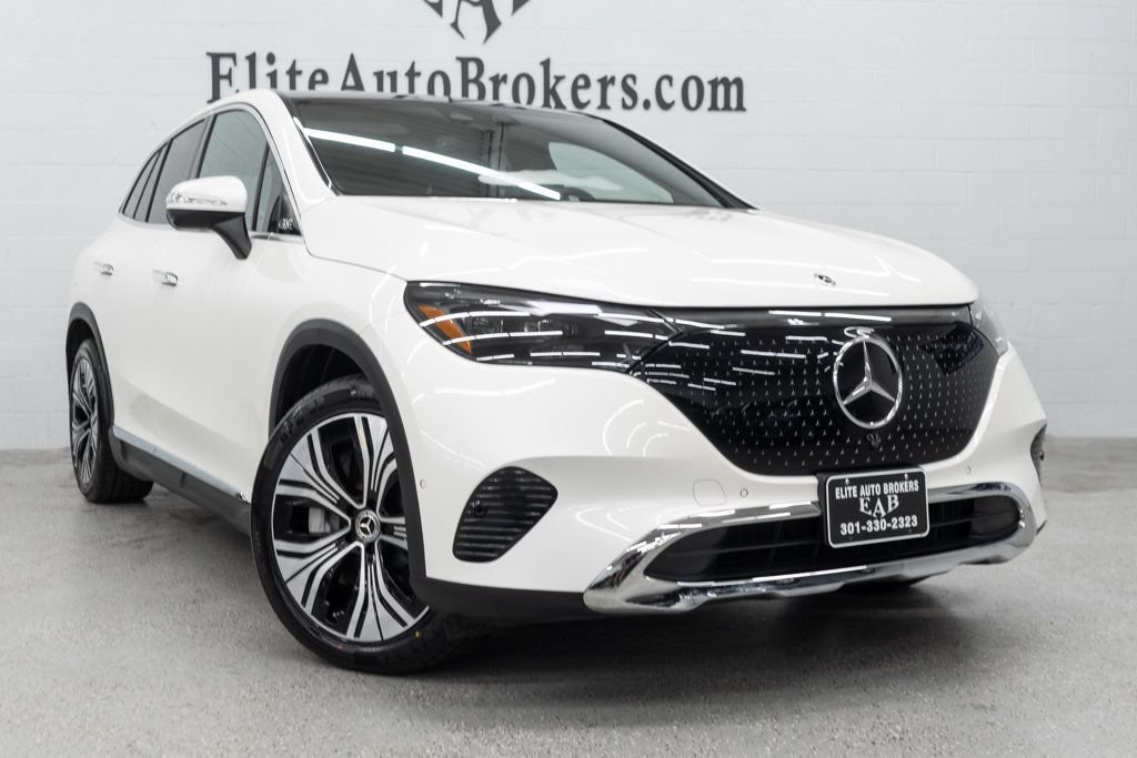 Used 2023 Mercedes-Benz EQE 350+ 4MATIC SUV image 7
