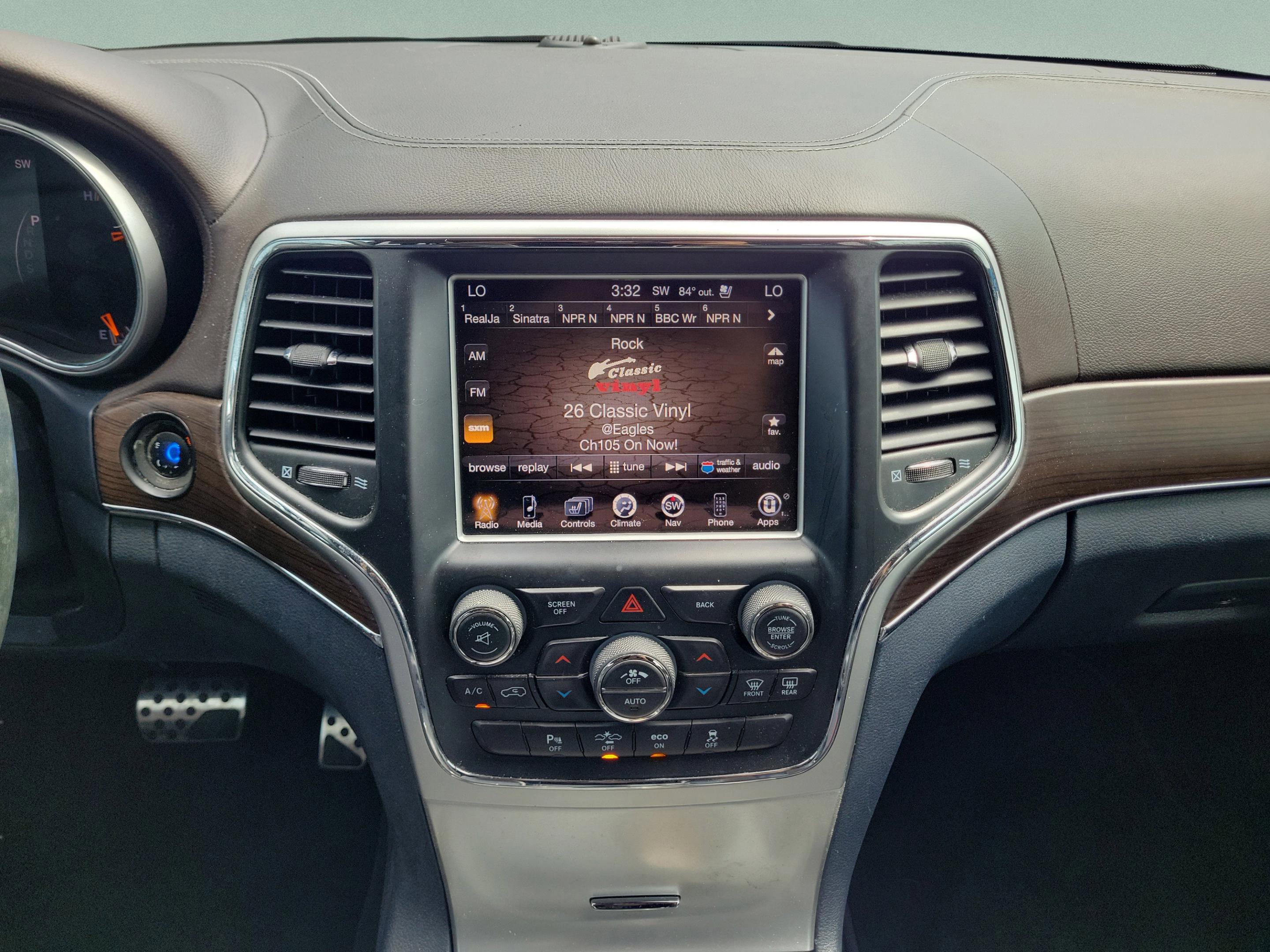 Used 2014 Jeep Grand Cherokee Overland w/ Advanced Technology Group RWD image 13