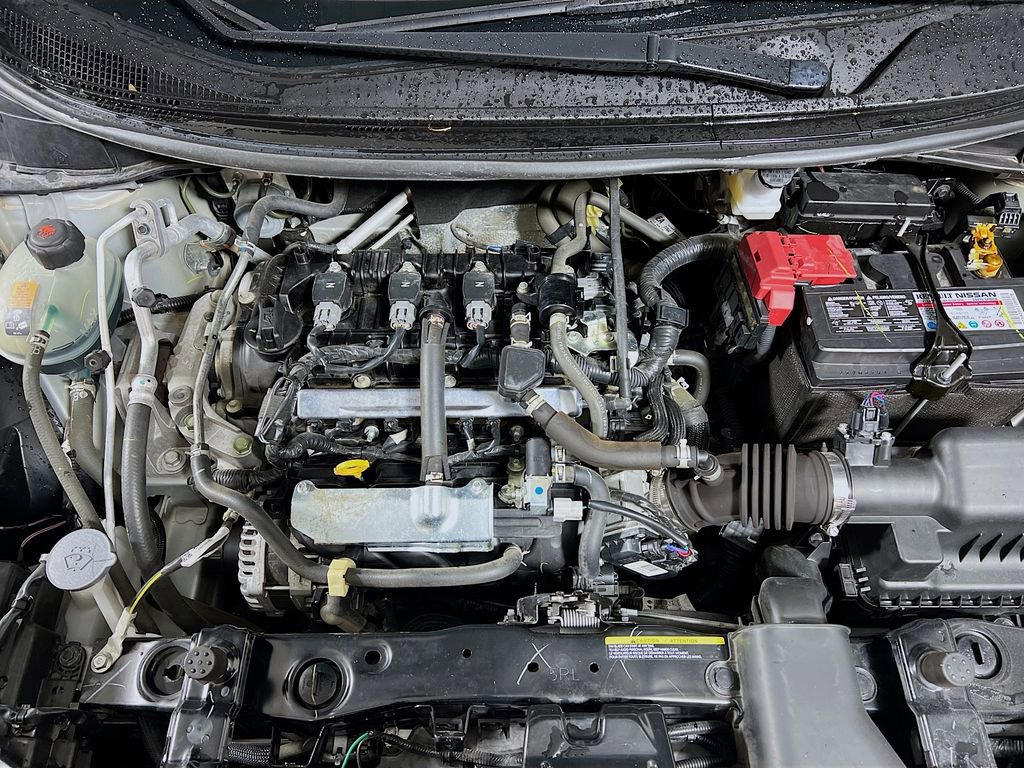 Used 2024 Nissan Versa SV FWD image 26