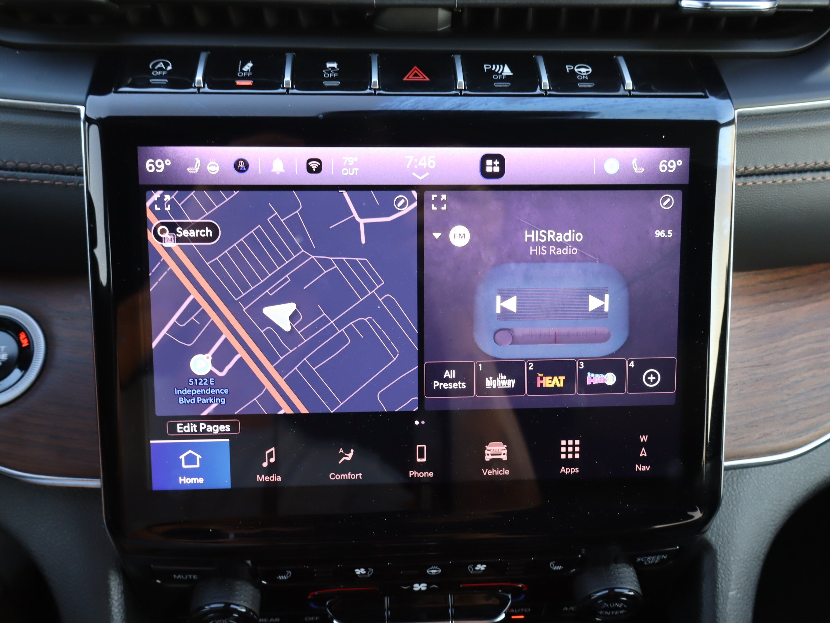 Used 2025 Jeep Grand Cherokee Summit w/ Obsidian Package AWD/4WD image 27