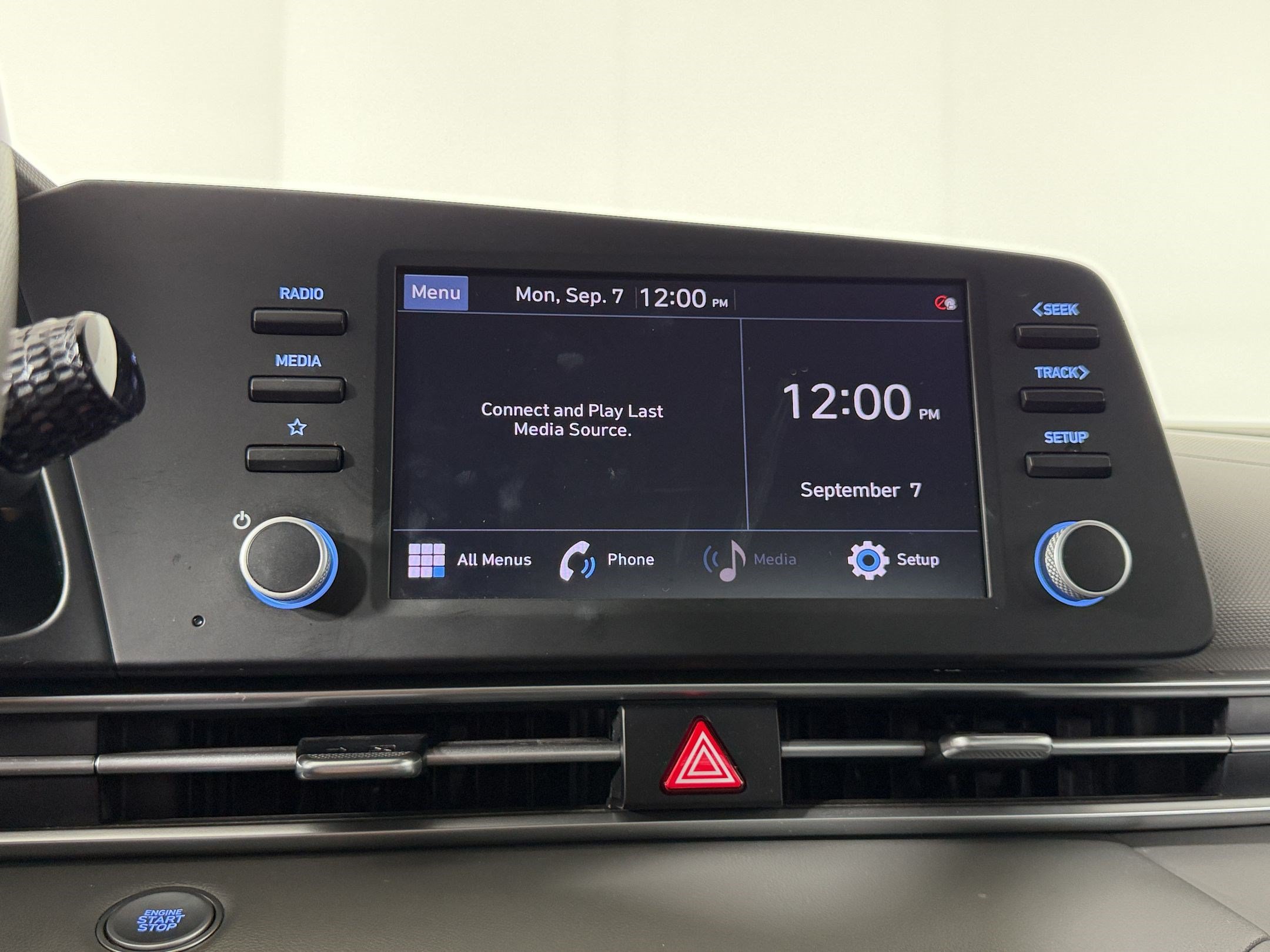 Used 2021 Hyundai Elantra SEL FWD image 19