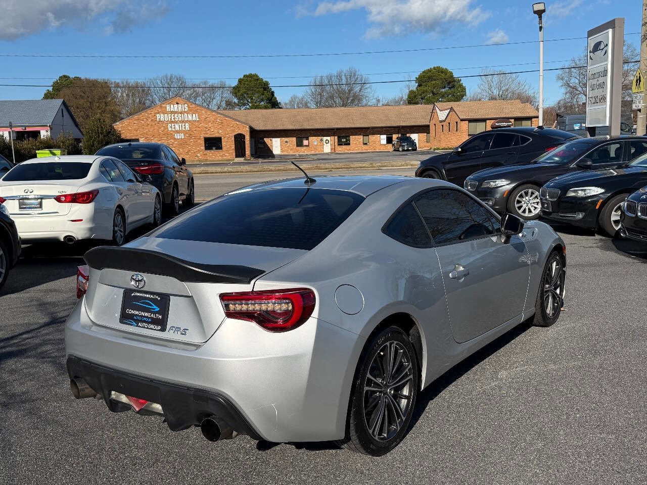 Used 2013 Scion FR-S RWD image 9