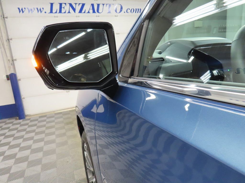 Used 2025 Chevrolet Tahoe High Country image 71