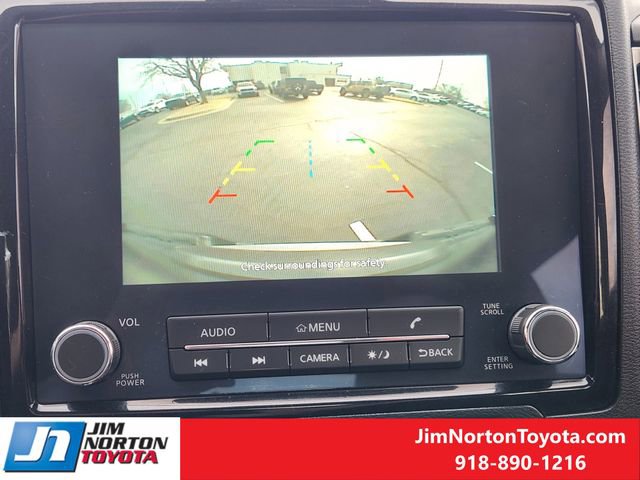 Used 2022 Nissan Frontier SV image 19