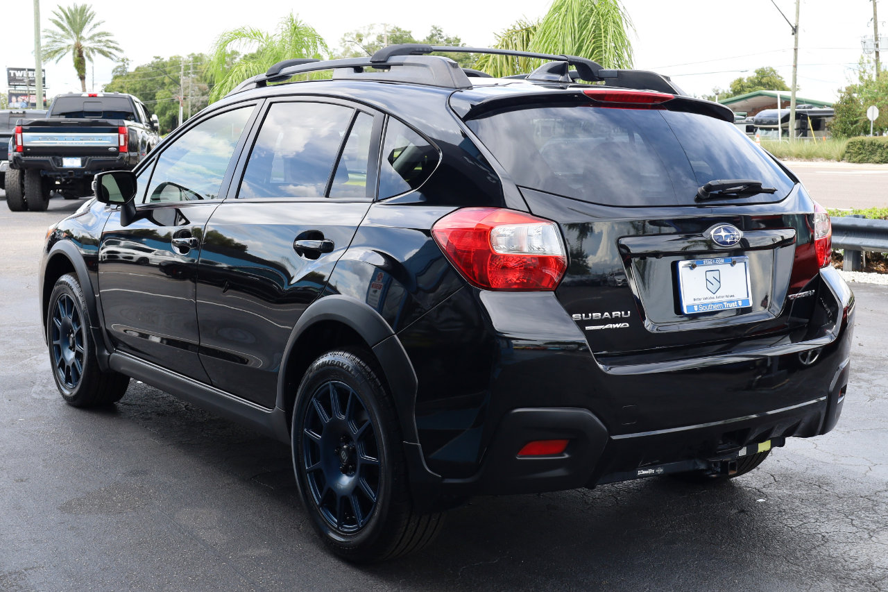 Used 2016 Subaru Crosstrek 2.0i Limited image 3