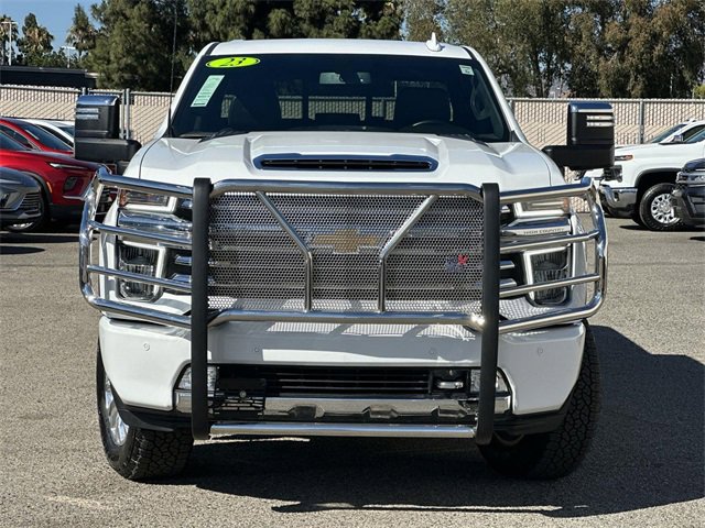 Used 2023 Chevrolet Silverado 3500 High Country image 2