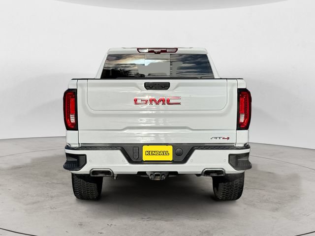 Used 2024 GMC Sierra 1500 AT4 w/ Technology Package AWD/4WD image 4