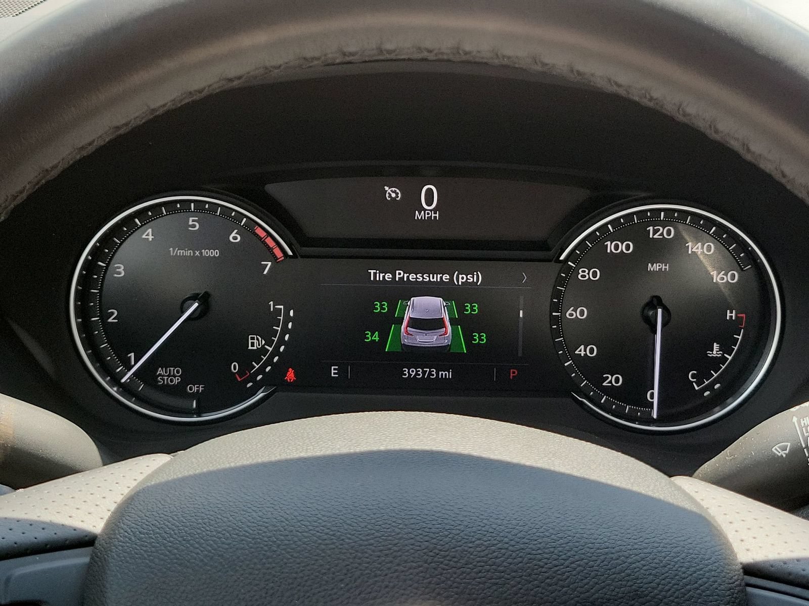 Certified 2023 Cadillac XT4 Sport FWD image 12