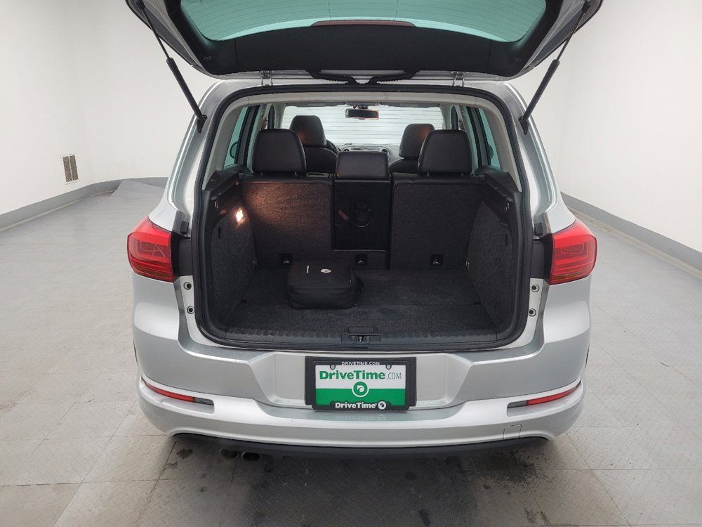Used 2017 Volkswagen Tiguan Sport image 29