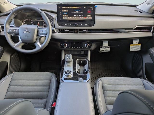 New 2026 Mitsubishi Outlander Trail Edition image 17