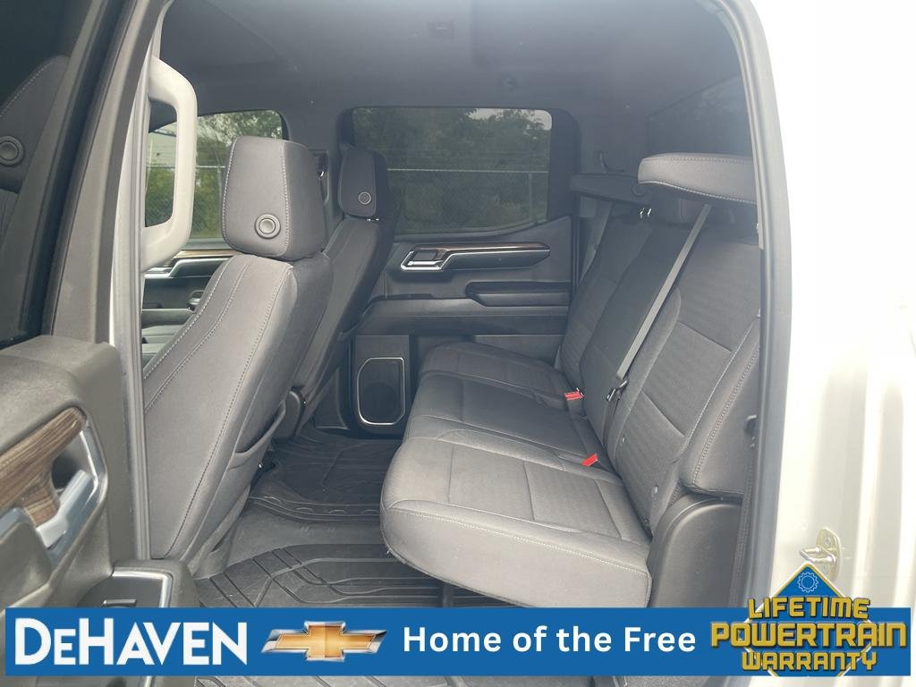 Used 2024 Chevrolet Silverado 1500 RST AWD/4WD image 24