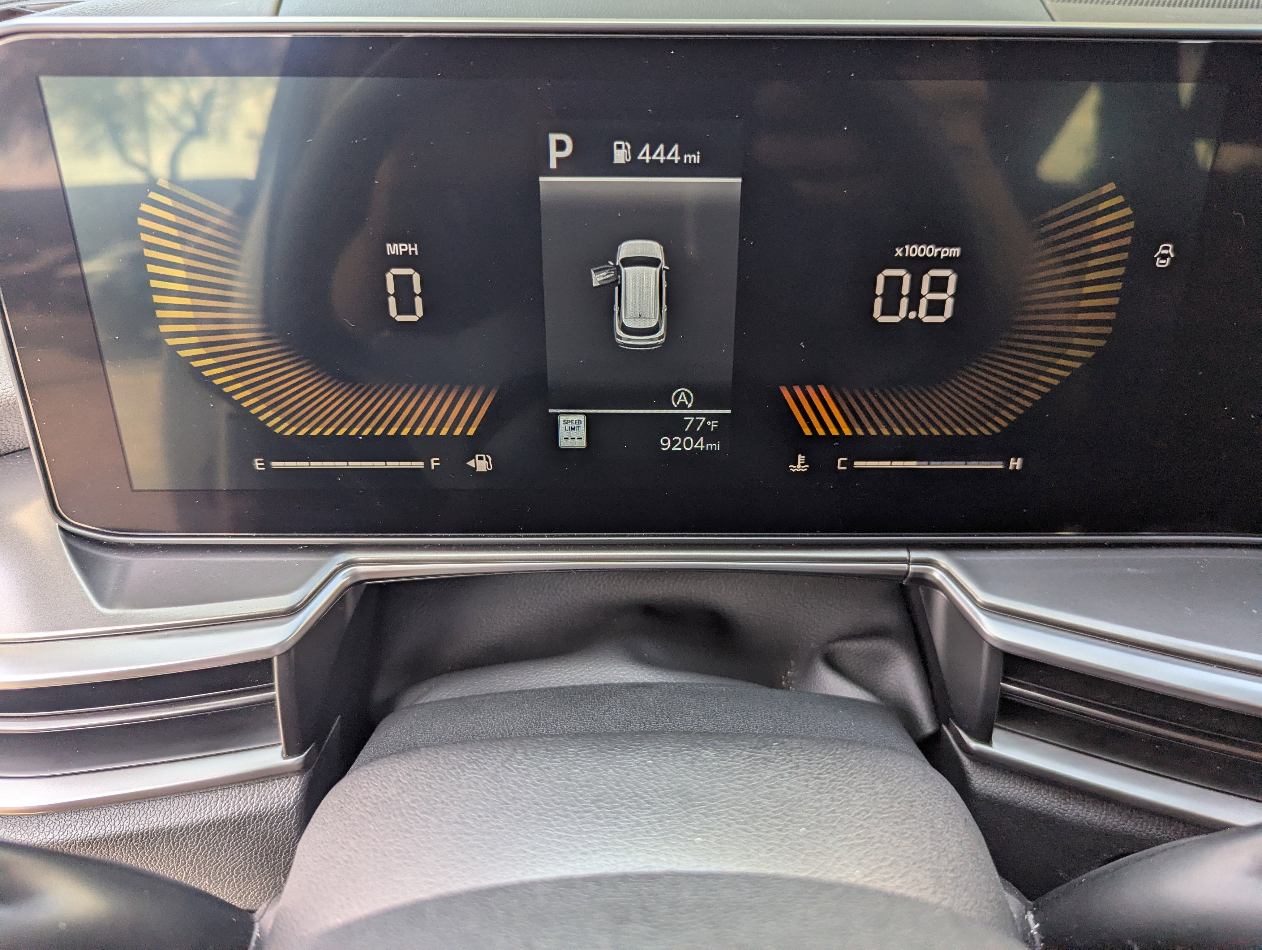 Certified 2025 Kia Sorento LX image 32