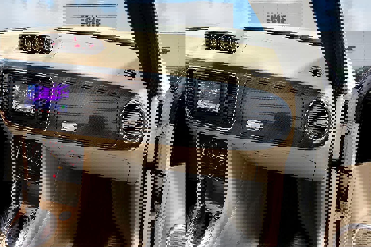 Used 2015 Volkswagen Beetle R-Line image 24