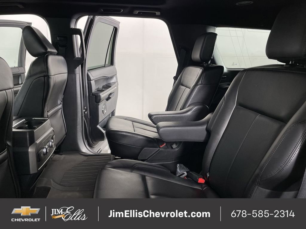 Used 2021 Ford Expedition XLT image 25