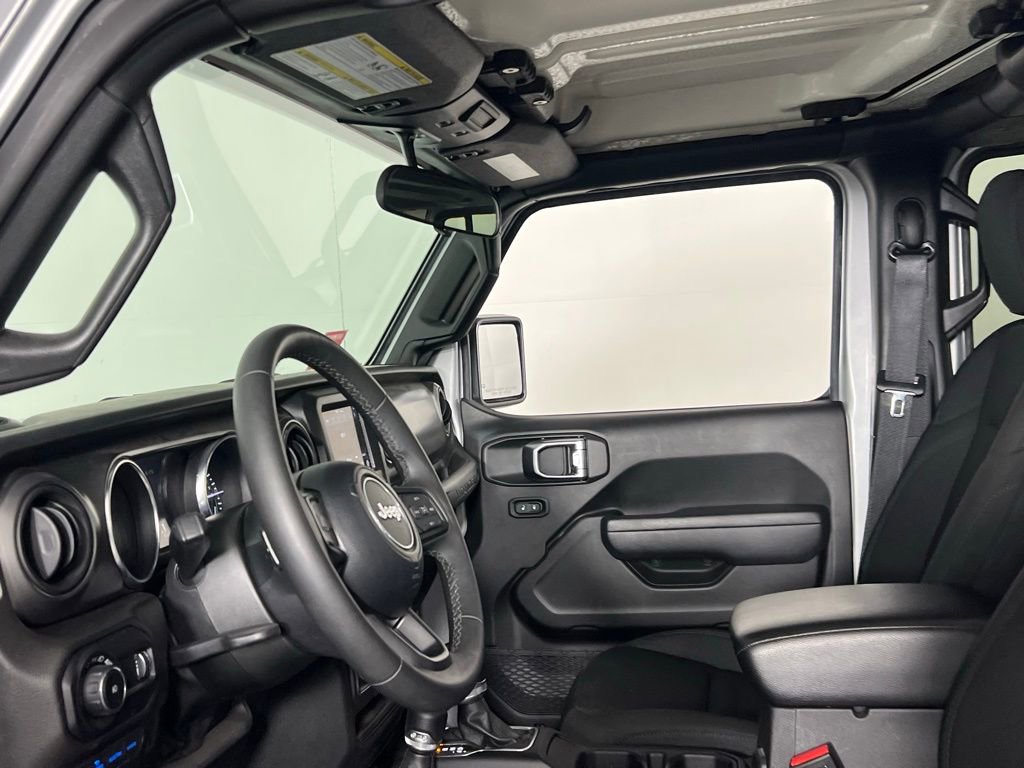 Used 2023 Jeep Wrangler Unlimited image 27