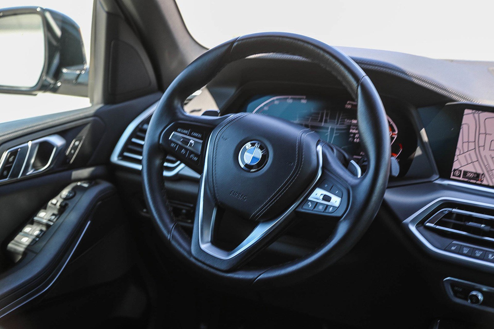 Used 2022 BMW X5 xDrive40i w/ Executive Package image 15